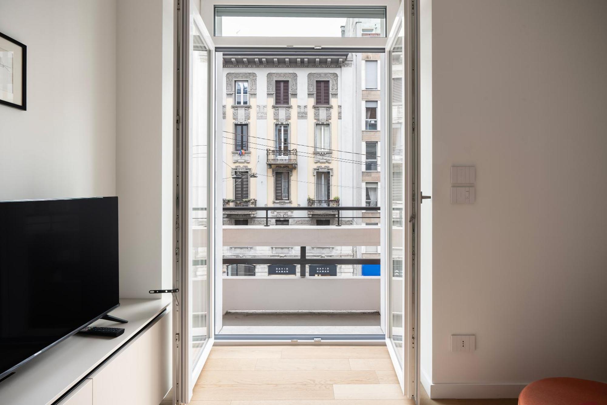 Santa Tecla Living Corti Di Bayres Apartment มิลาน ภายนอก รูปภาพ