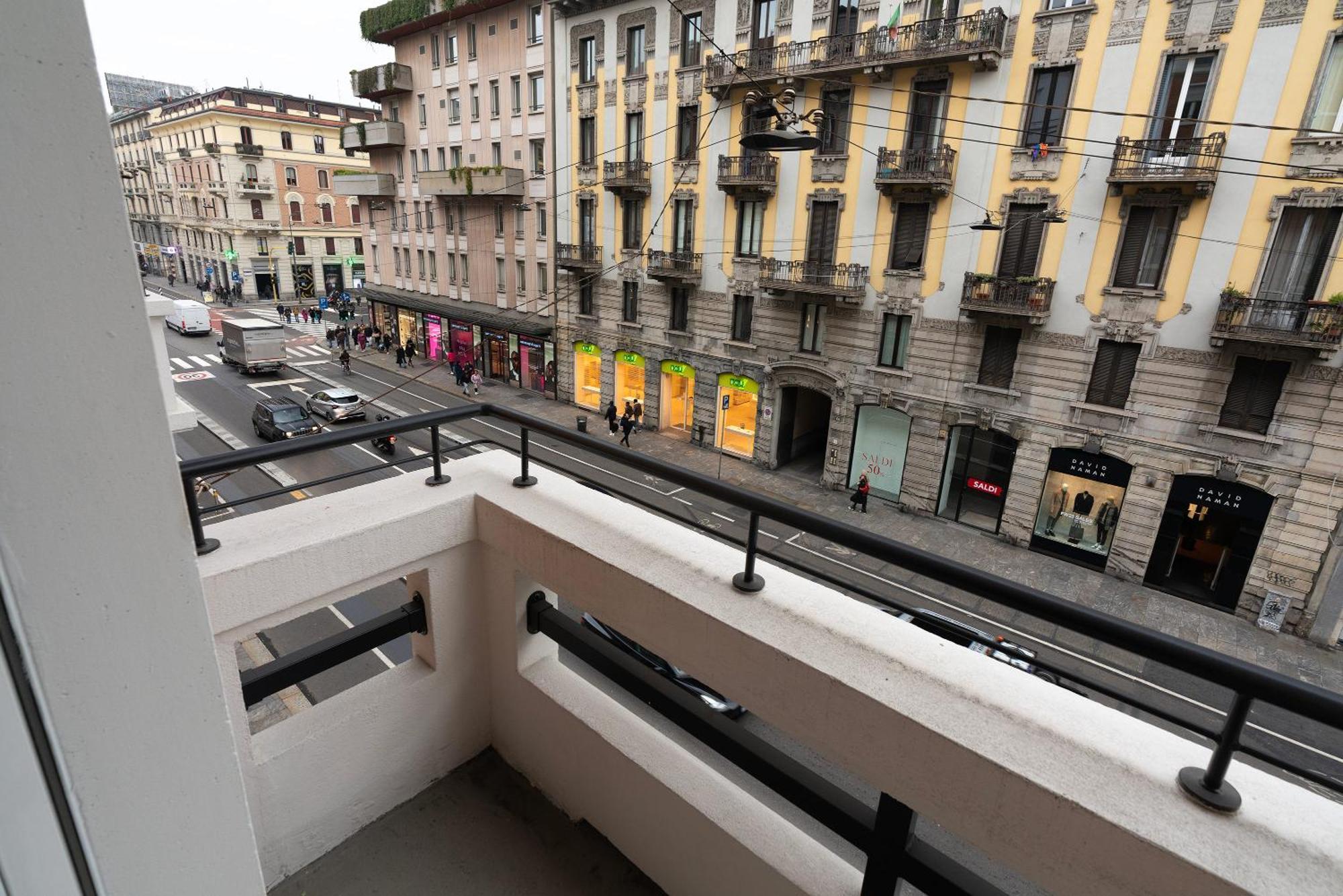 Santa Tecla Living Corti Di Bayres Apartment มิลาน ภายนอก รูปภาพ